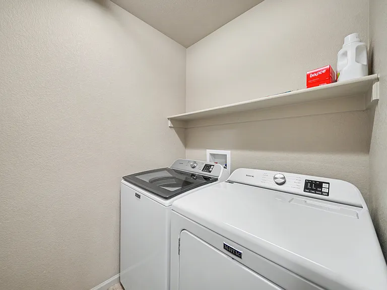 5493 Cross Creek Dr — Photo 7