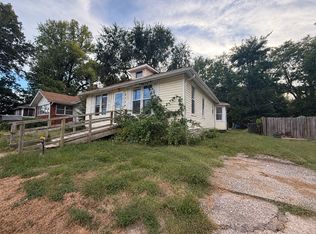 2114 Rockwell St, Alton, IL 62002