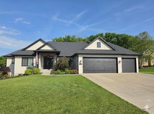 625 Black Wolf Loop, Columbia, MO 65201