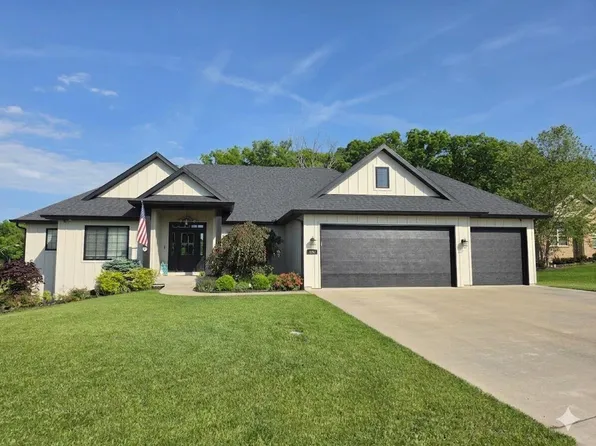 625 Black Wolf Loop, Columbia, MO 65201