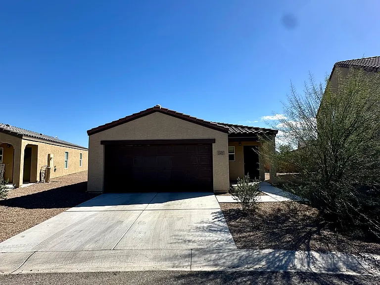 2412 Granite Cir — Photo 2