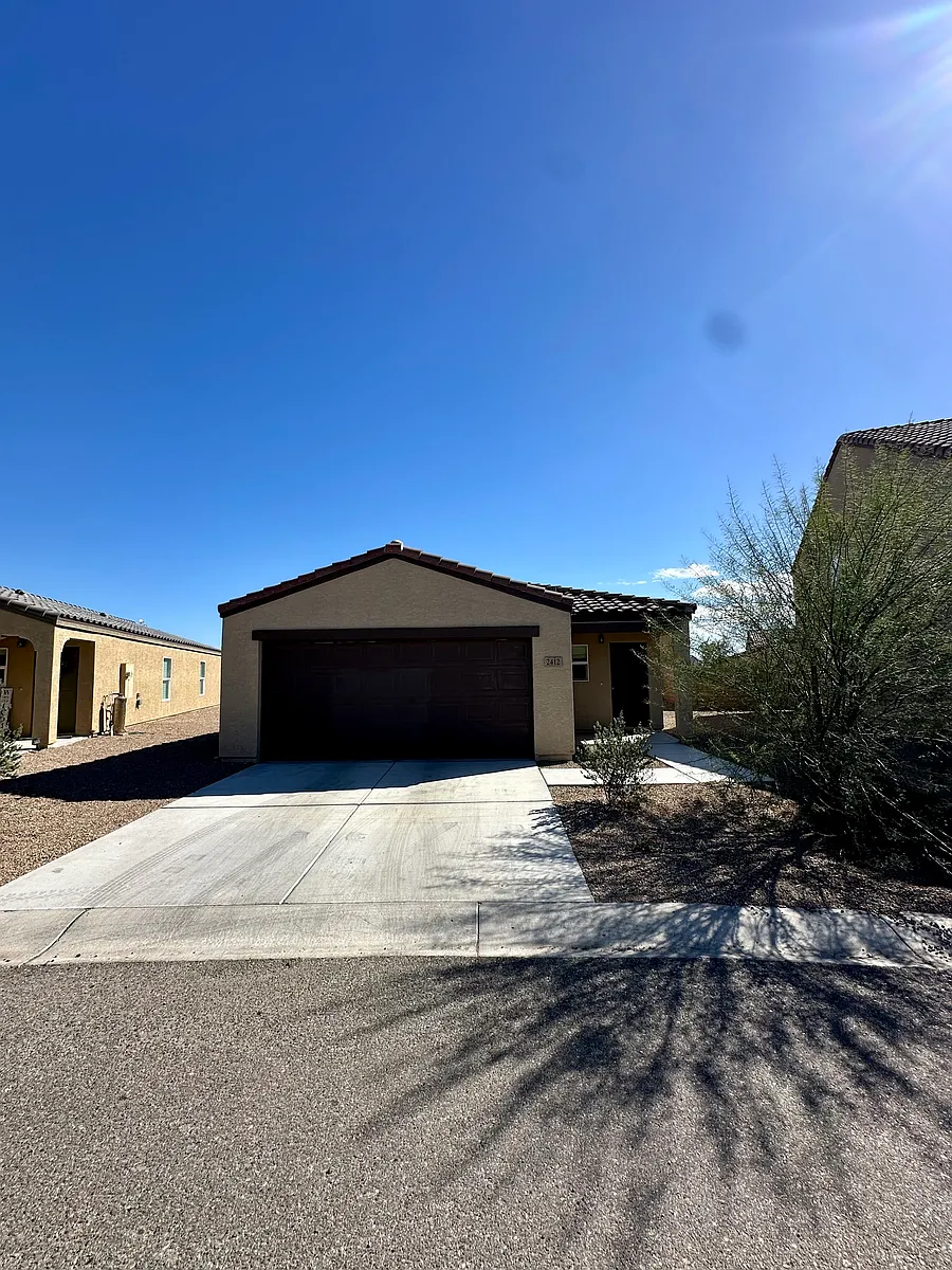 Building Photo - 2412 Granite Cir