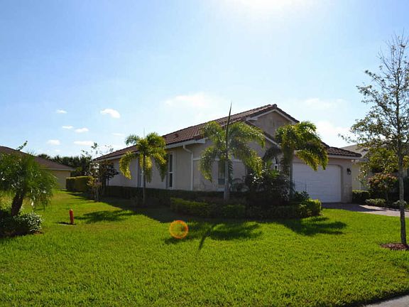 4th image of 9693 SW Royal Poinciana Dr