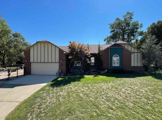 1355 Glenview Dr, El Dorado, KS 67042