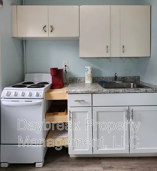 1258 10th St N #103 — Photo 4