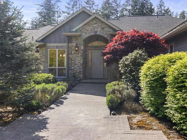 9145 Wallace Rd NW, Salem, OR 97304