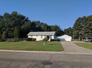 39 Sunnydale Ln SE, Rochester, MN 55904