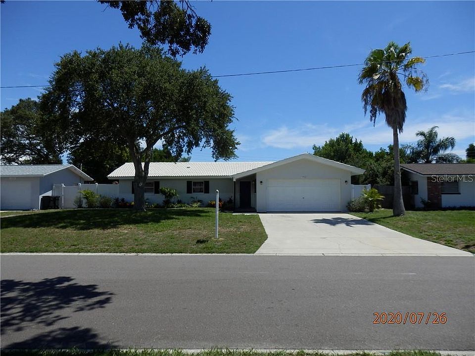 1st image of 13766 Montego Dr