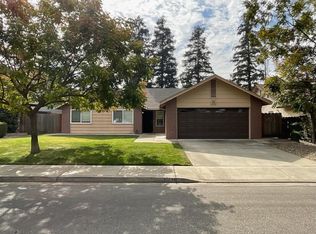 1042 Gettysburg St, Turlock, CA 95382