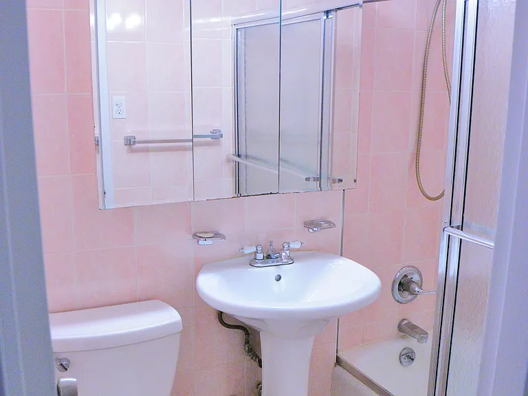 10740 Queens Blvd #4E — Photo 8