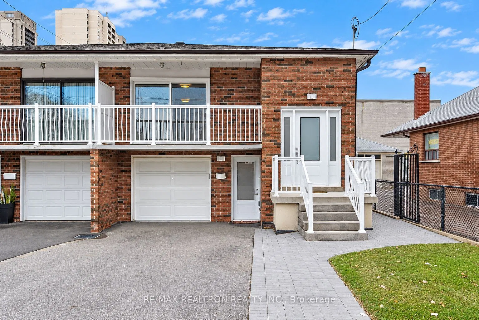 2 bed, $2,900 — Photo 1