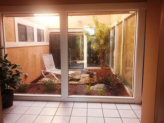 4th image of 5214 NW 99th Ter