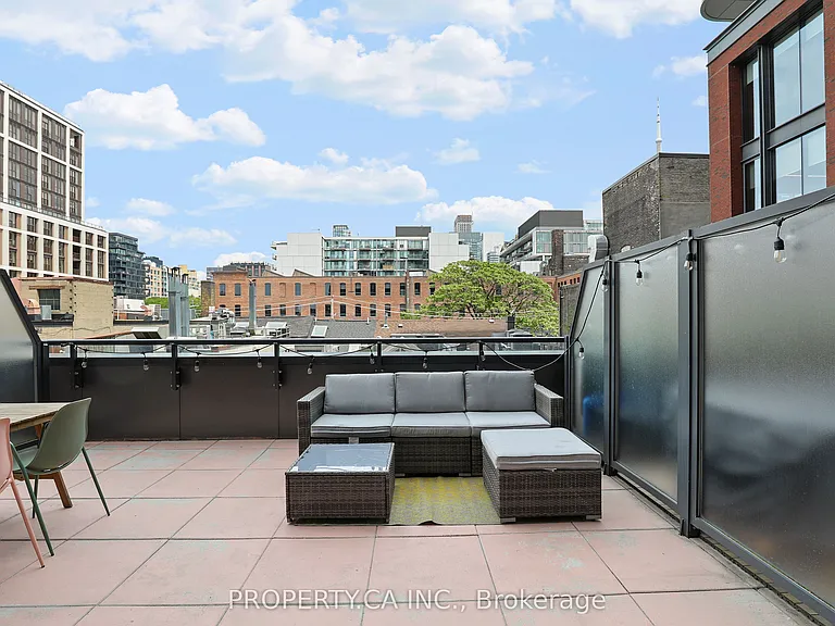 501 Adelaide St W #303 — Photo 6