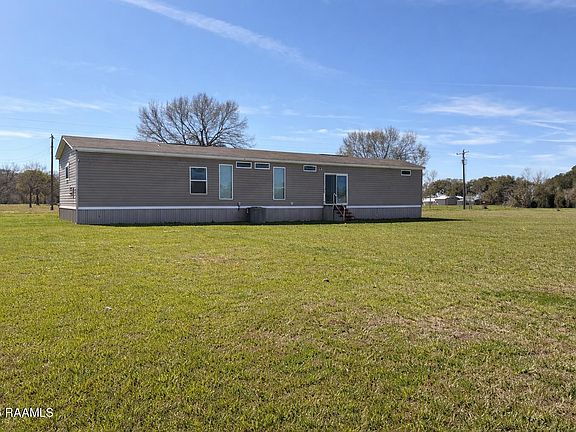 2nd image of 185 Sidney Charles Rd