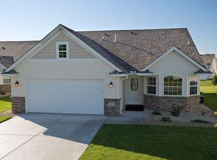 477 25th Ln SE, Cambridge, MN 55008