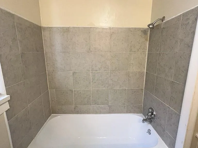 1552 Lombardy St #2 — Photo 14