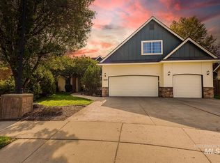 1661 W Puzzle Creek Ct, Meridian, ID 83646
