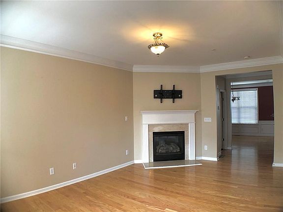 4th image of 316 Mony Stone Ct SE #316