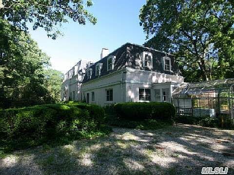 3rd image of 16 Delafield Woods