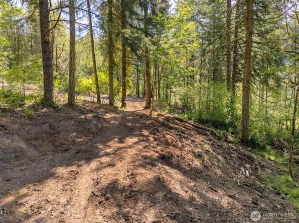 147 Old Spreadborough Road, Kalama, WA 98625