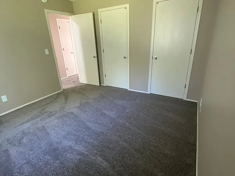 Southdale Square Apartments — Photo 41