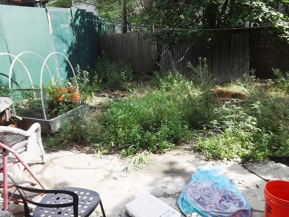1st image of 1072 Myrtle Ave #1B