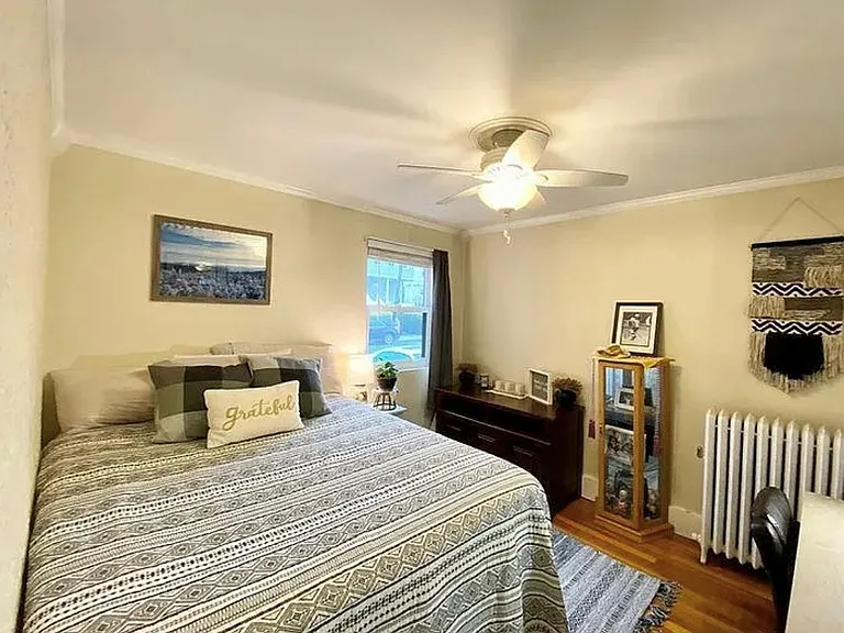 162 Franklin Ave #1 — Photo 8