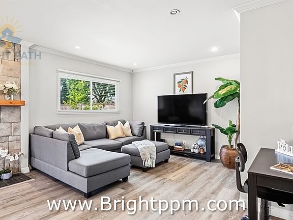 3rd image of 401 N Rennell Ave