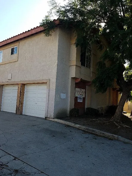 6440 Western Ave — Photo 3