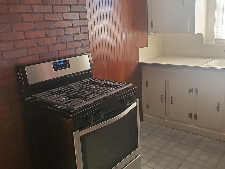704 S Kentucky St — Photo 17