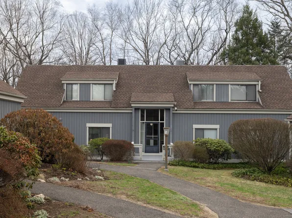 457 Heritage Village #B, Southbury, CT 06488