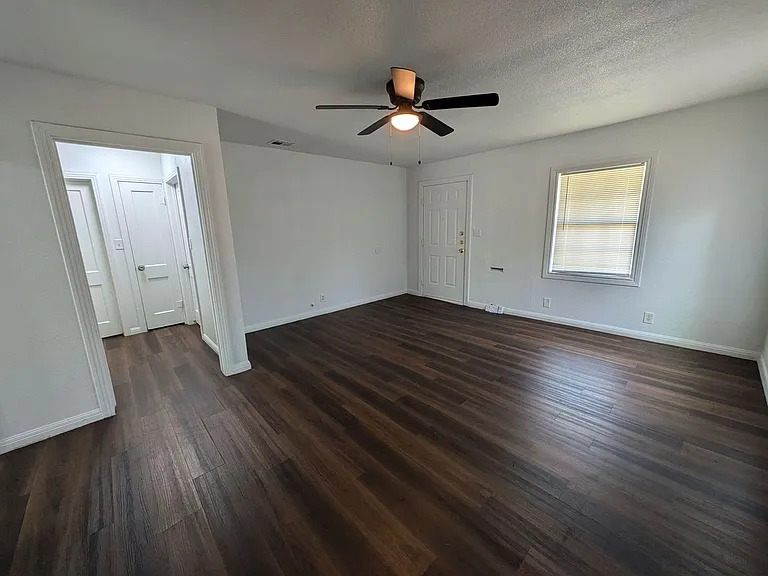 4770 Galveston St — Photo 2