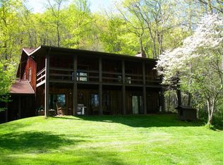 1406 N Country Club Dr, Cullowhee, NC 28723