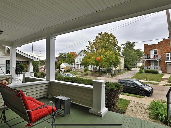 4th image of 25 E Lakeview Ave