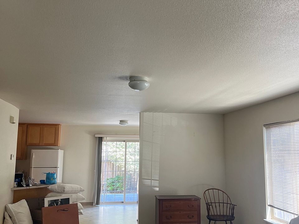 2nd image of 1600 Chanterelle Dr #A