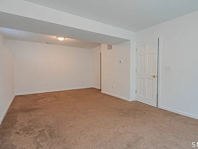 45 Daytona St — Photo 22