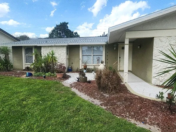 4619 Chippendale Dr, Naples, FL 34112