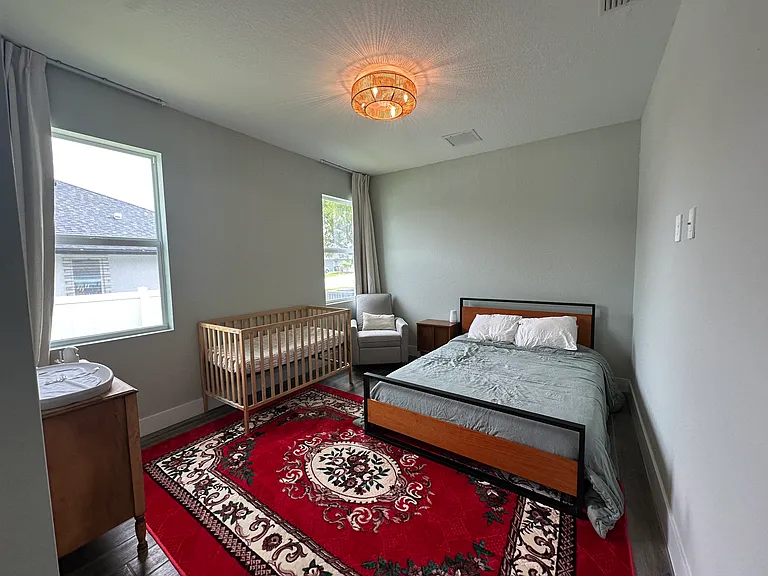 1228 NW 36th Pl — Photo 6