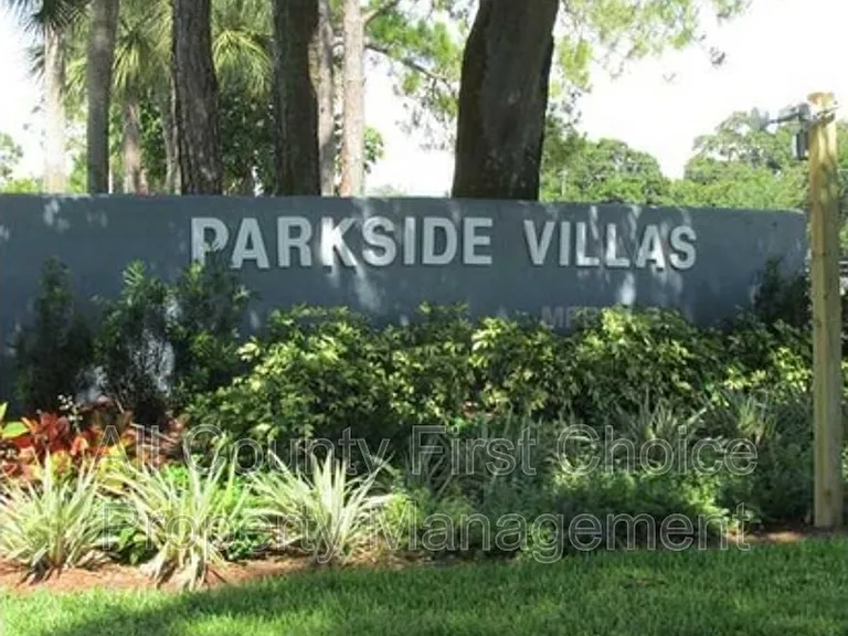 7315 Parkside Villas Dr — Photo 17