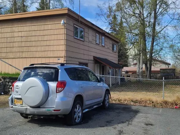 4106 N Star St, Anchorage, AK 99503