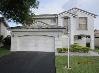 6150 Portsmouth Ln, Davie, FL 33331