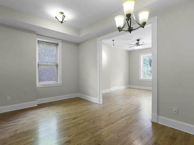 3319-3321 S 18th St #3319-C — Photo 7