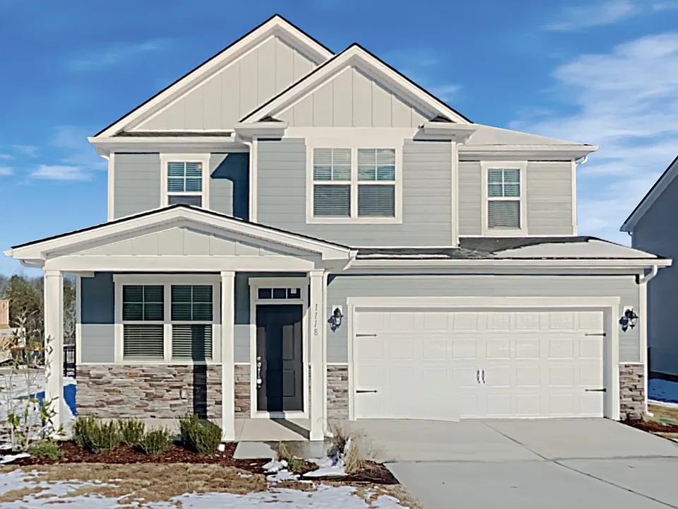 1118 Amberly Way