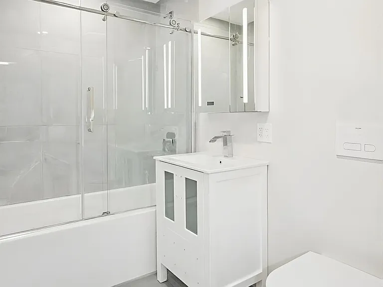 608 Ocean Ave #804 — Photo 4