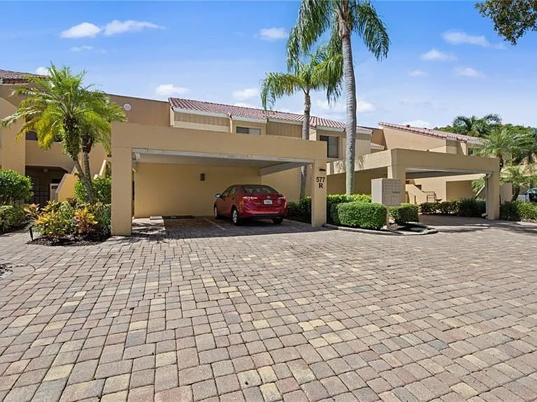 577 Beachwalk Cir #R-202 — Photo 28