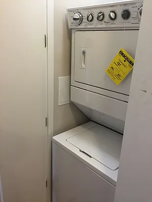 Rented by Mdays Realty | media 14