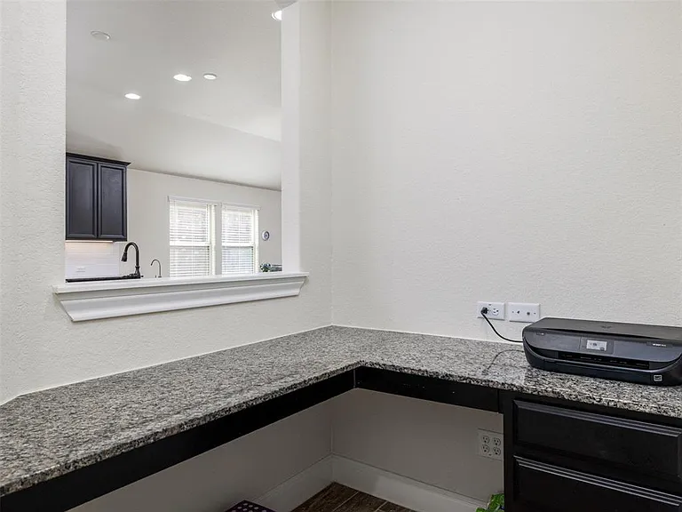17314 Calipatria Ln — Photo 15