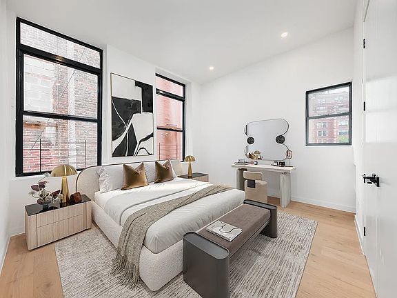 2nd image of 111 Reade St #1