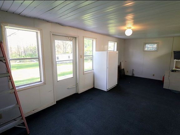 5th image of 780 Pulver List Rd