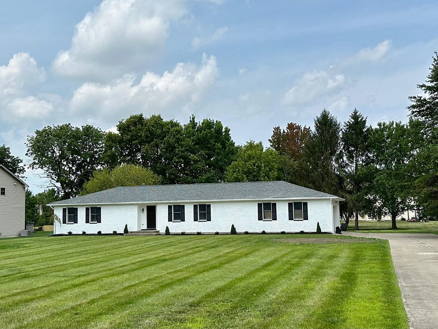 6200 Feder Rd, Columbus, OH 43228 Zillow